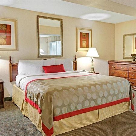 Ramada Overland Park Mission Luaran gambar