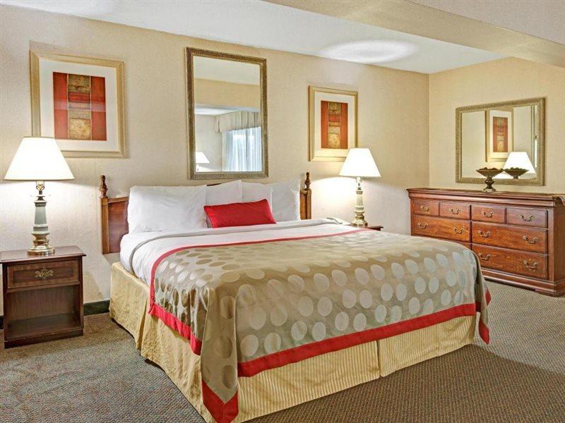 Ramada Overland Park Mission Luaran gambar